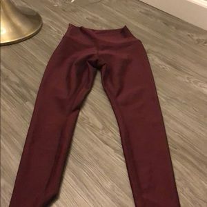 Alo yoga high waist airlift legging.